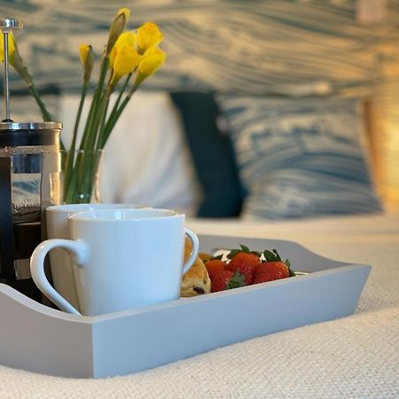 The Bunker-Luxe Central Falmouth Getaway With Stunning Sea Views Exteriör bild